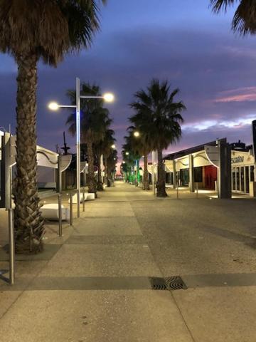 Vias Plage - Maison De Vacances Buitenkant foto